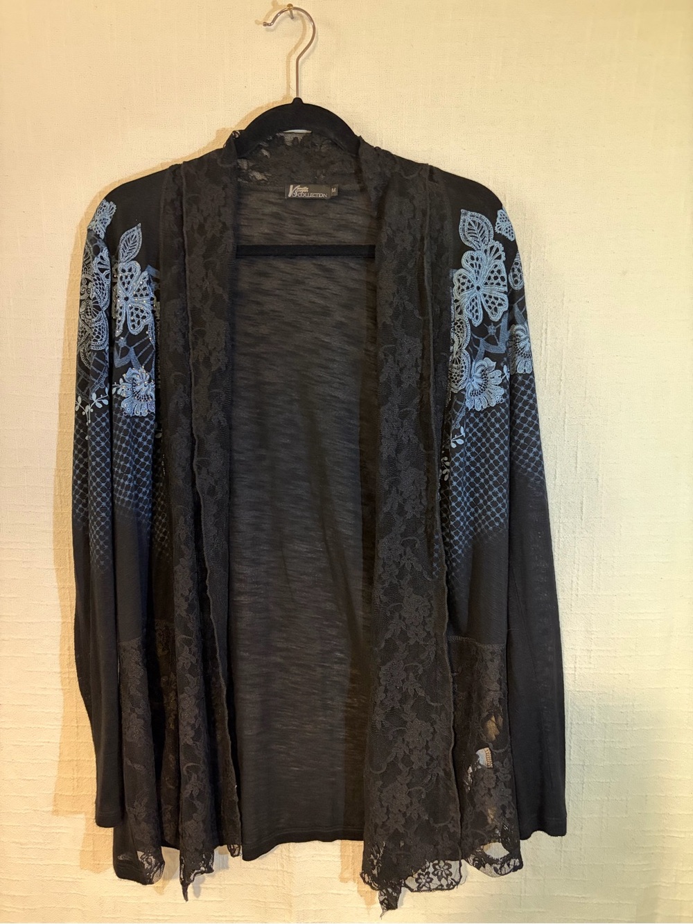 Vanilla Sugar Collection Open-Front Floral Lace Kimono Black/Blue M